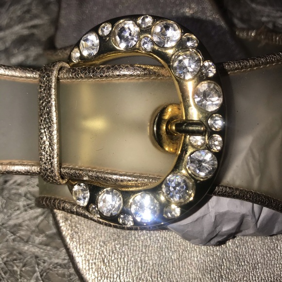 STUART WEITZMAN SWAROVSKI SLIDES🔥 - Picture 5 of 10